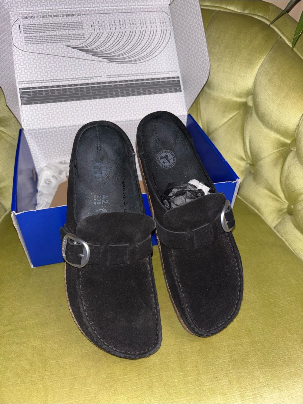 Birkenstock Unisex Buckley Black Oiled Leather Clog, Sz EU42/ US W11-M9, NARROW